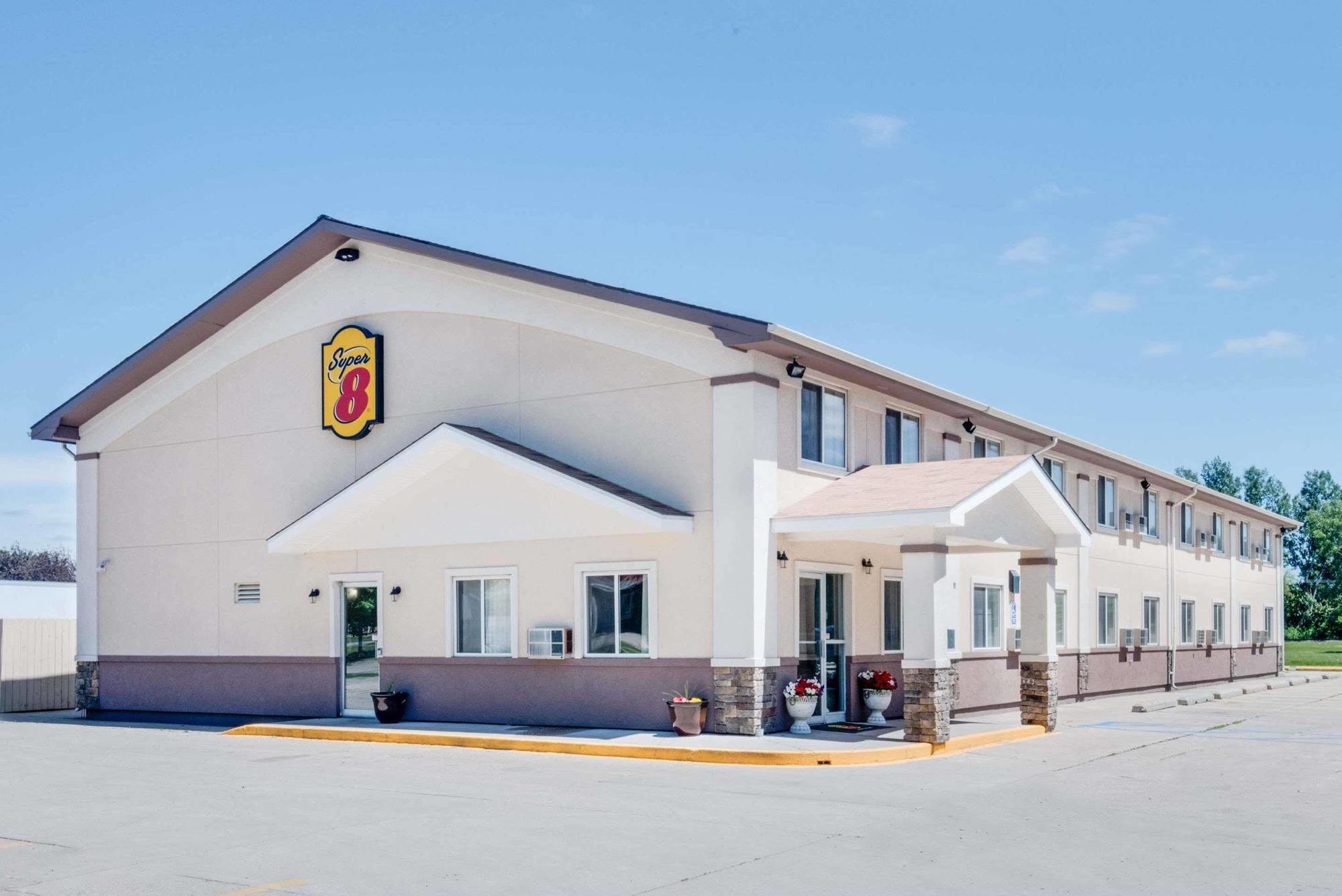 Hotel Super 8 By Wyndham Grand Forks Extérieur photo